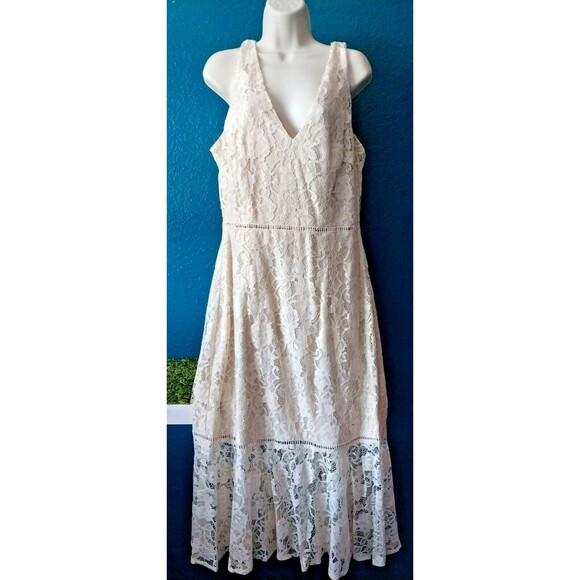 NWT Alexia Admor Midi Dress Lace Overlay Deep-V Sleeveless, Off White Size 14 L - Picture 1 of 9